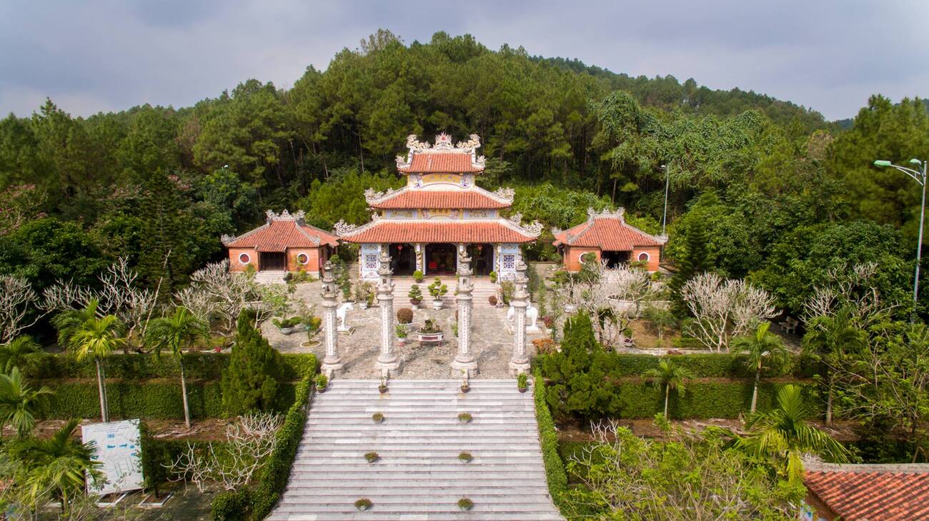 Đền Huyền Trân, Huế