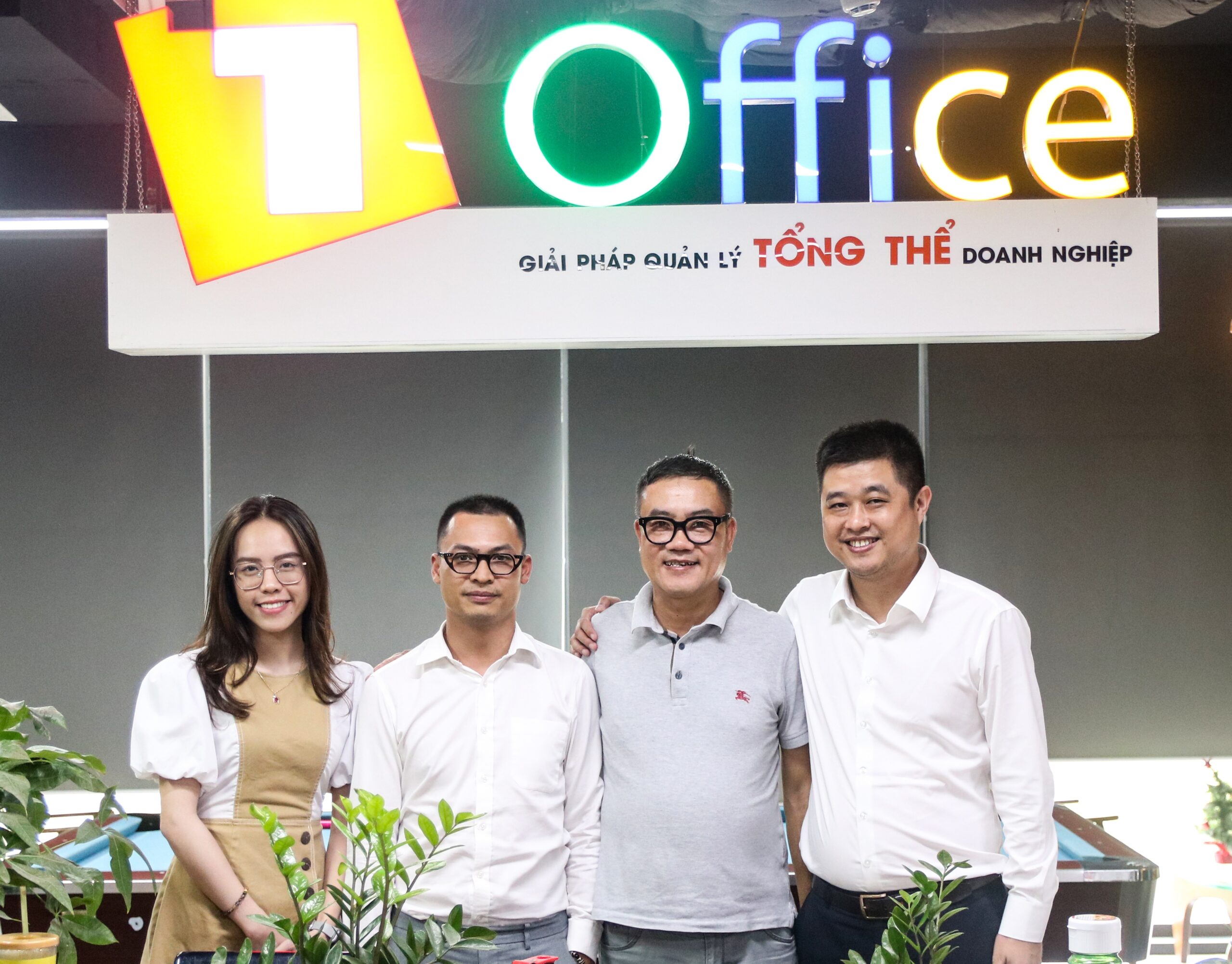 Dr.SMEs và 1Office song hành cùng SMEs trên con đường chuyển đổi số toàn diện Dr.SMEs và 1Office song hành cùng SMEs trên con đường chuyển đổi số toàn diện