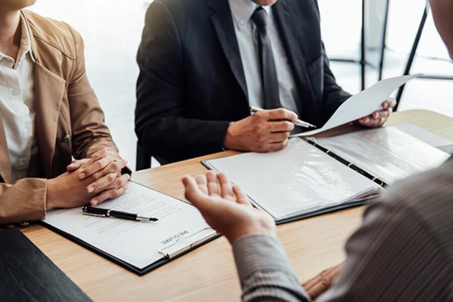 HR Admin là vị trí nhân sự chịu trách nhiệm quản lý toàn bộ các hoạt động hành chính liên quan đến quản trị nhân lực trong doanh nghiệp