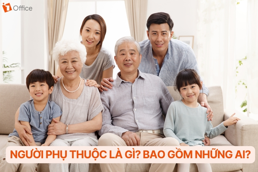 6 người trong 1 gia đình bao gồm già trẻ gái trai